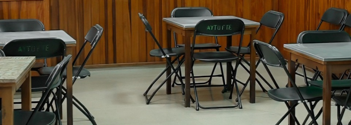 Fuencaliente recupera su Sala de Dominó tras años de cierre