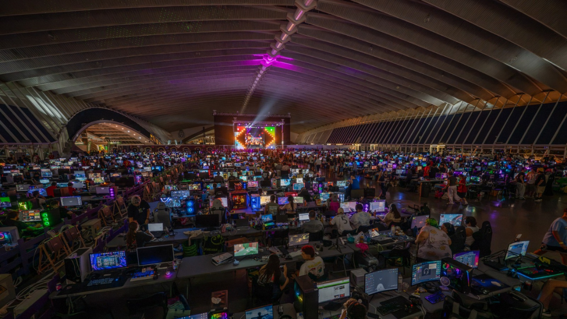 TLP Tenerife 2026 celebra 20 años de pasión por el gaming, el cosplay y la cultura digital