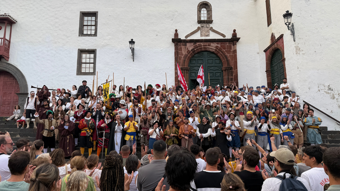 Foto grupal Día del Corsario