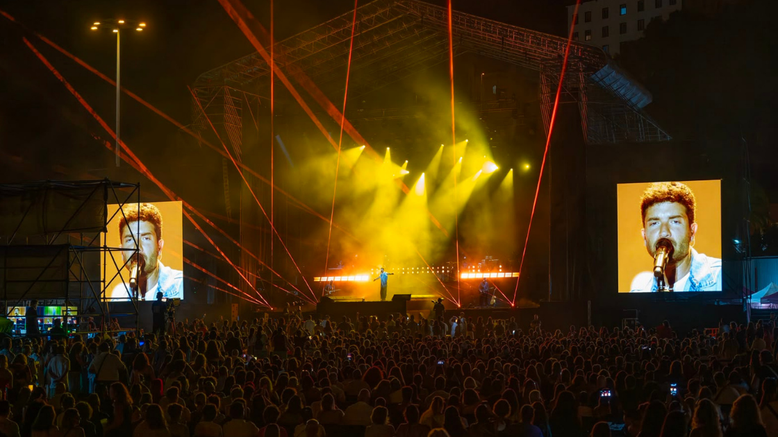 Santa Cruz de La Palma vivió la fiesta musical del año con Pablo Alborán