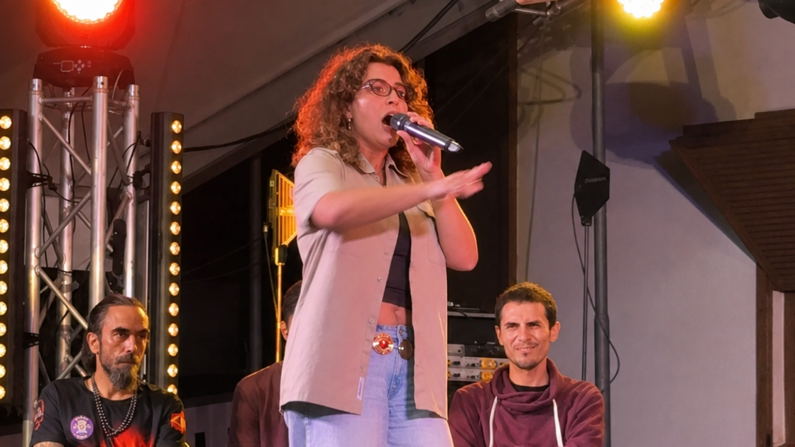 Noche de humor en Fuencaliente Jela Marrero