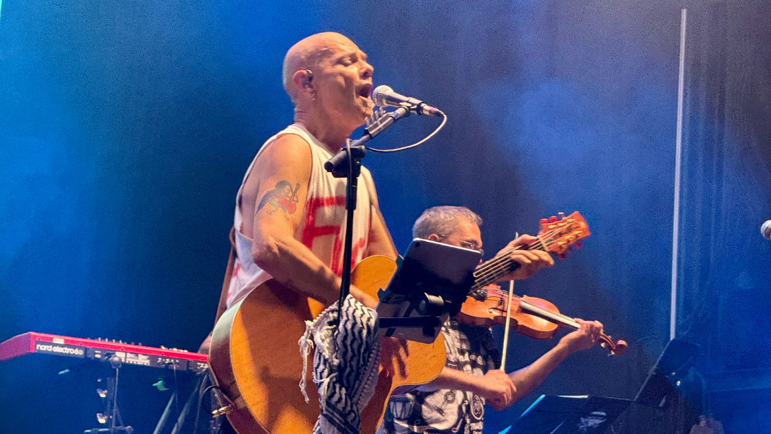 Celtas Cortos La Palma Rock & Road Van Experience
