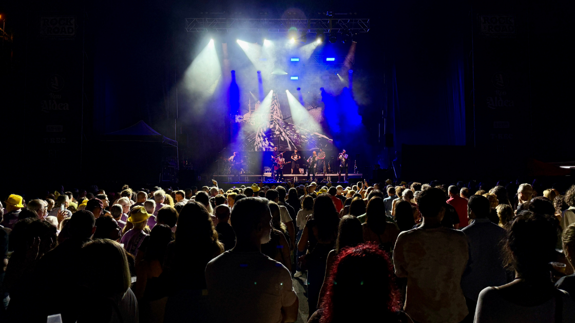 Celtas Cortos La Palma Rock & Road Van Experience