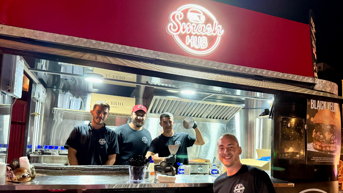 Smash Hub dejó a un buen grupo de aficionados Burger Fest Canarias