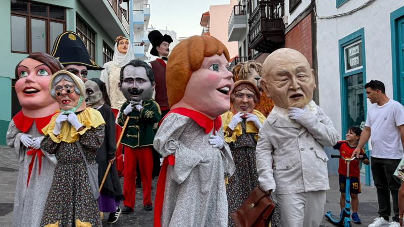 La Cabalgata de las Albricias vuelve a recorrer las calles de Santa Cruz de La Palma